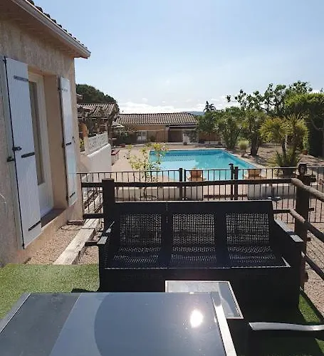 Hébergement de vacances De L'hacienda 1 *